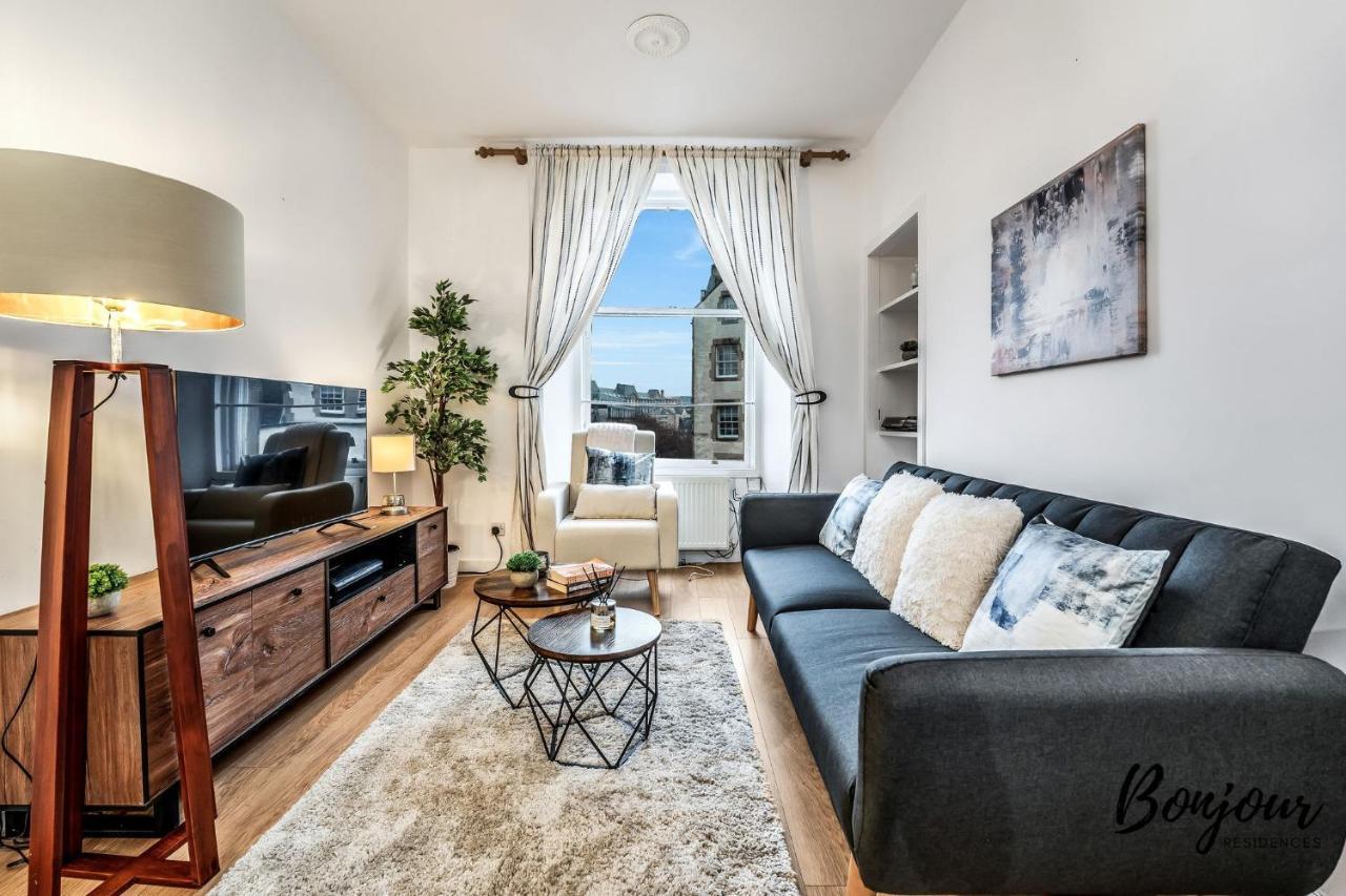 Cosy Grassmarket 2Br-1Ba - Newly Decorated! By Bonjour Residences Edimburgo Esterno foto