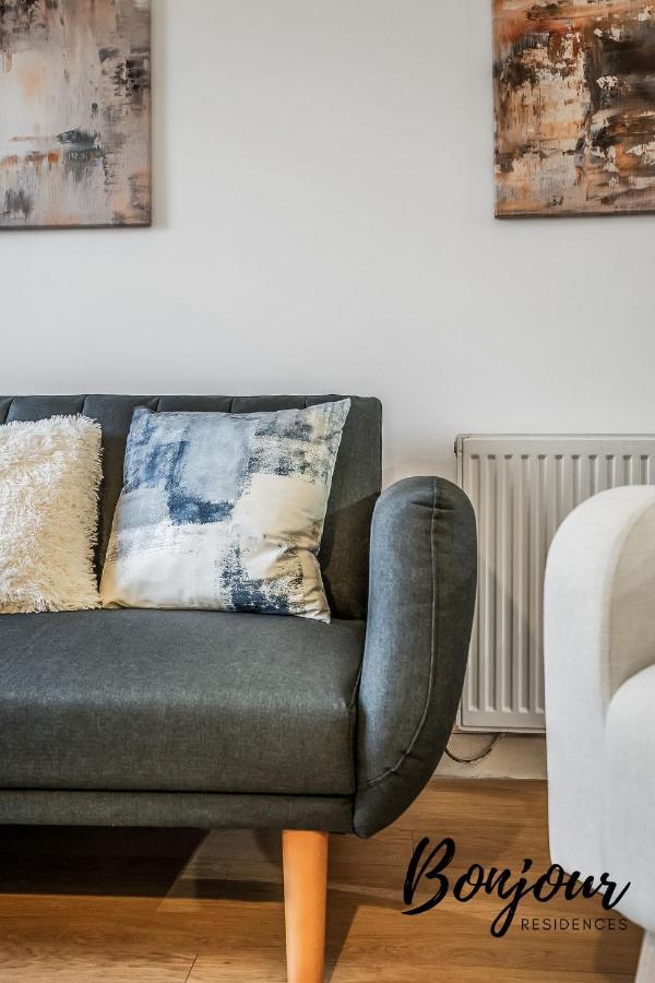 Cosy Grassmarket 2Br-1Ba - Newly Decorated! By Bonjour Residences Edimburgo Esterno foto