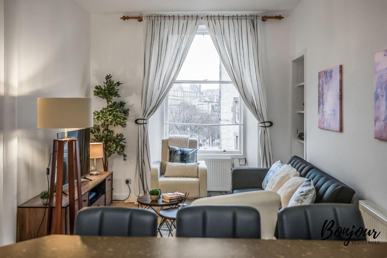 Cosy Grassmarket 2Br-1Ba - Newly Decorated! By Bonjour Residences Edimburgo Esterno foto