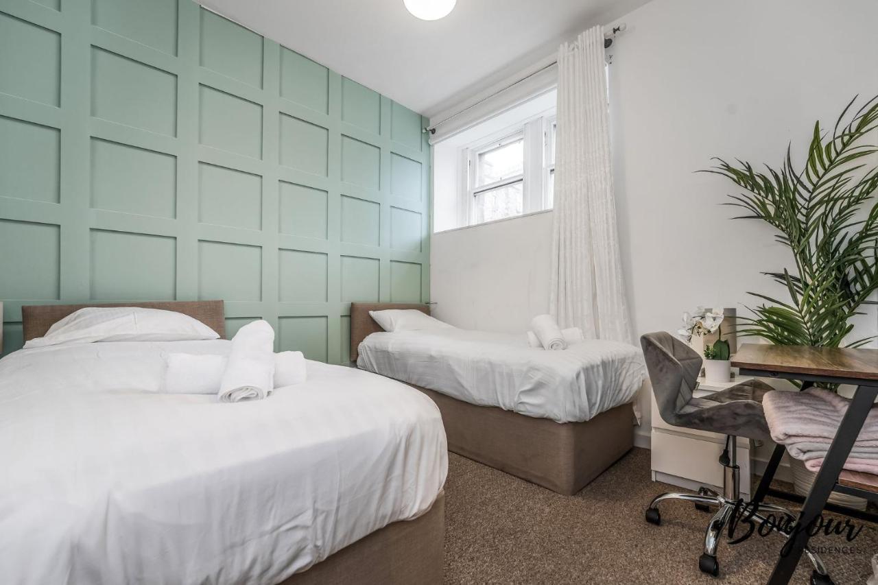 Cosy Grassmarket 2Br-1Ba - Newly Decorated! By Bonjour Residences Edimburgo Esterno foto