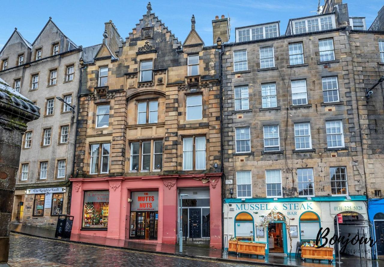 Cosy Grassmarket 2Br-1Ba - Newly Decorated! By Bonjour Residences Edimburgo Esterno foto